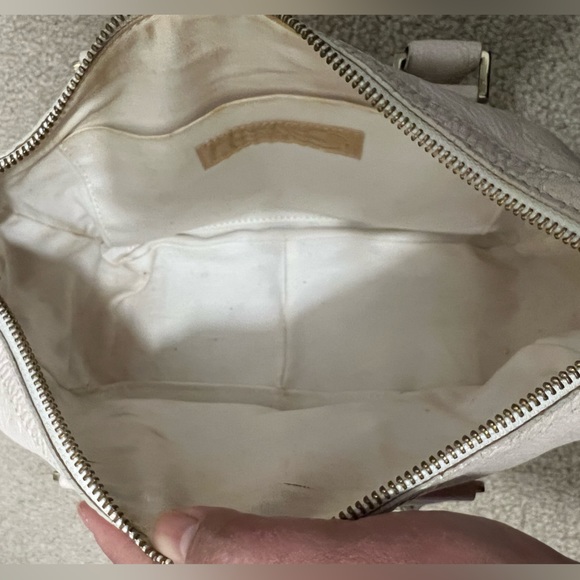 Authentic Samantha Thavasa - Picture 6 of 7